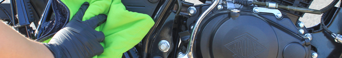 Washing accessories for motorcycle fairings
